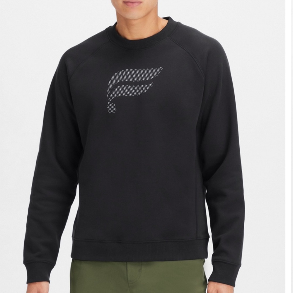 Men’s Fabletics to go crew size large